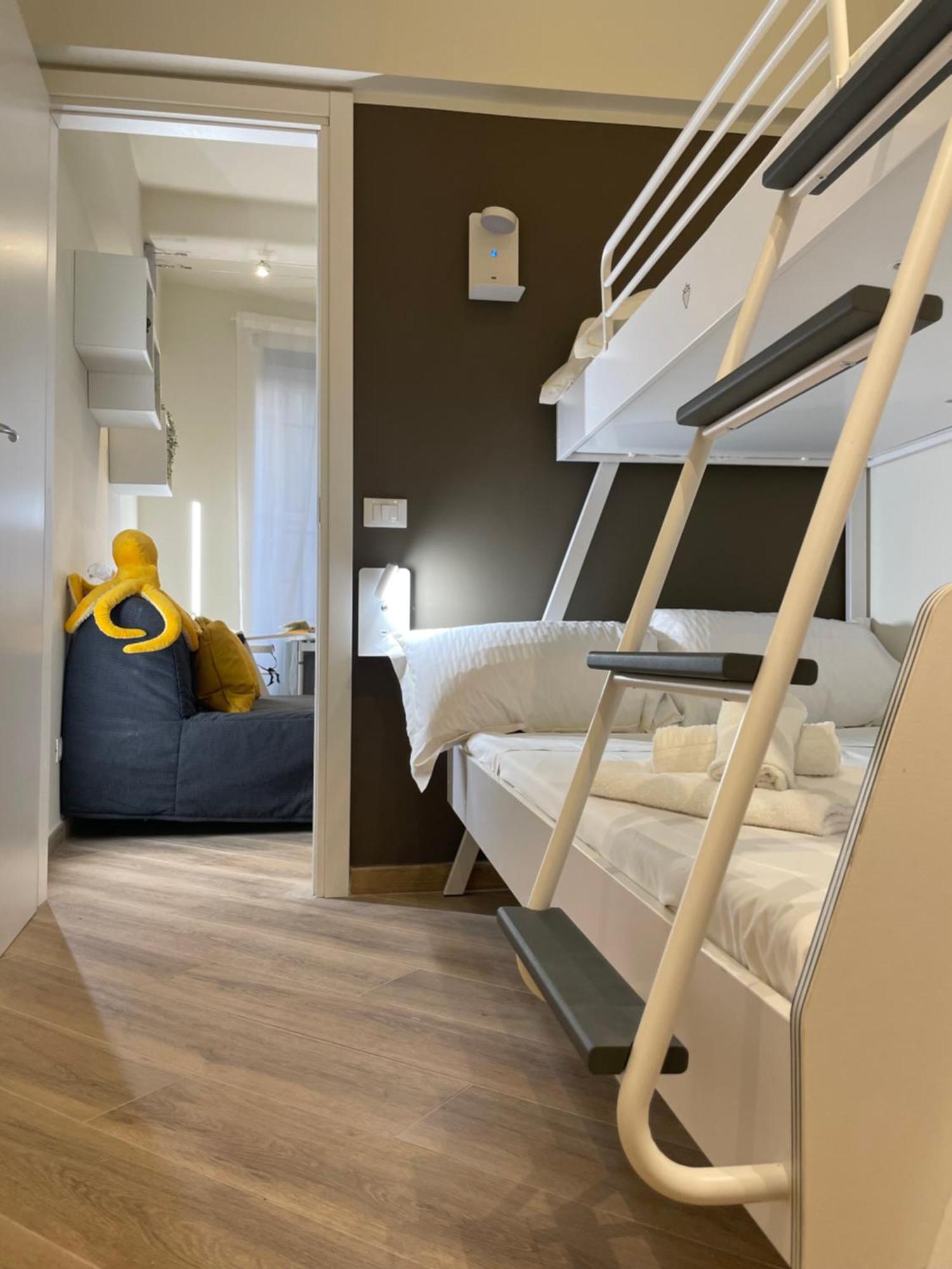Happy Family Apartments Incantesimo ジェノヴァ エクステリア 写真