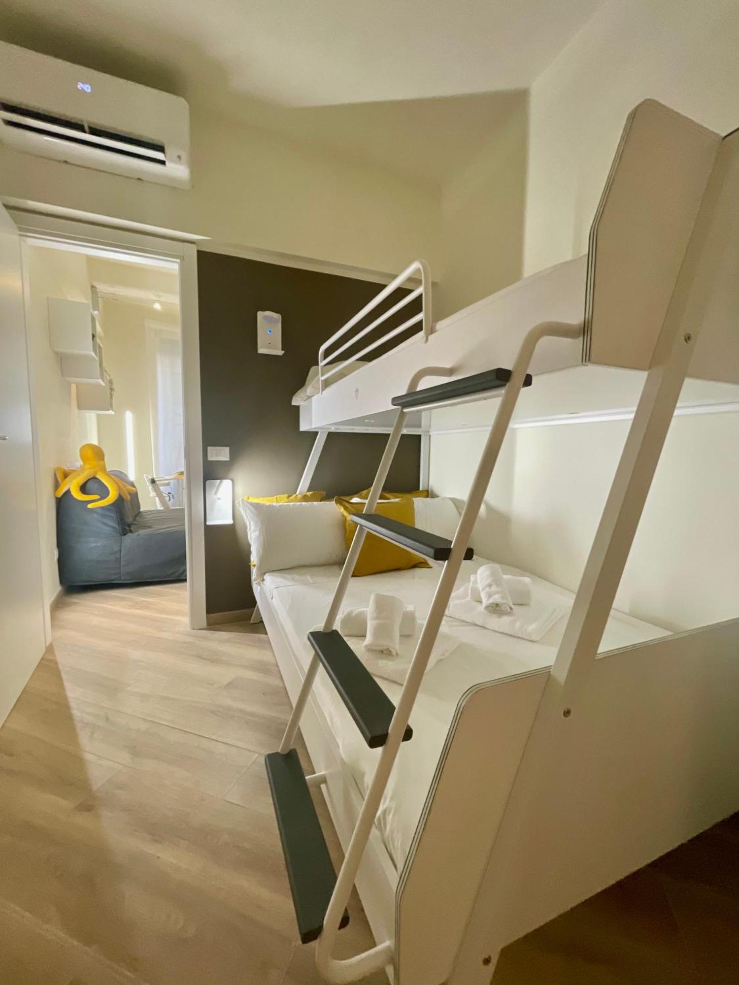 Happy Family Apartments Incantesimo ジェノヴァ エクステリア 写真